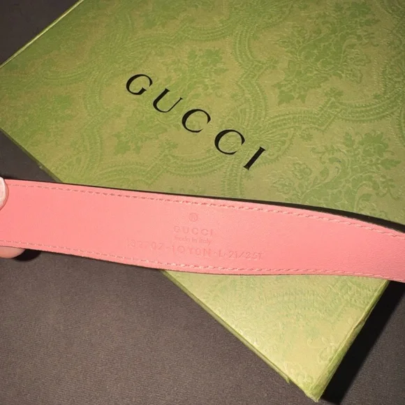 Gucci Pink Leather Belt with Silver GG Buckle - Picture 2 of 3